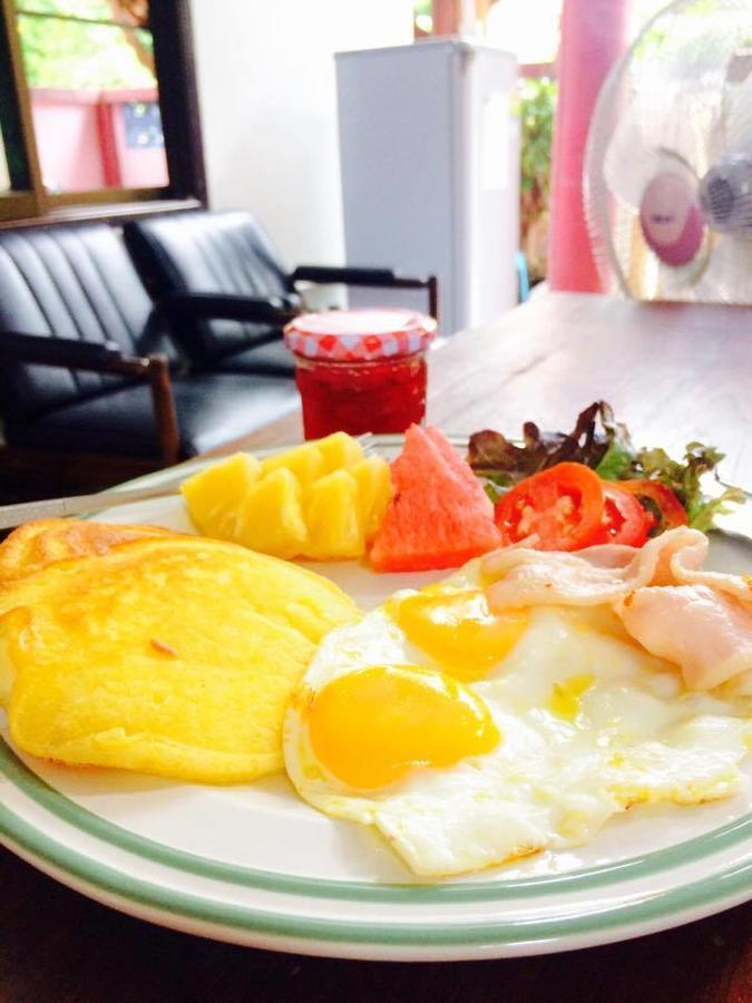 Bed and Breakfast Sister House Chiangmai (Adults Only) Чіангмай Екстер'єр фото